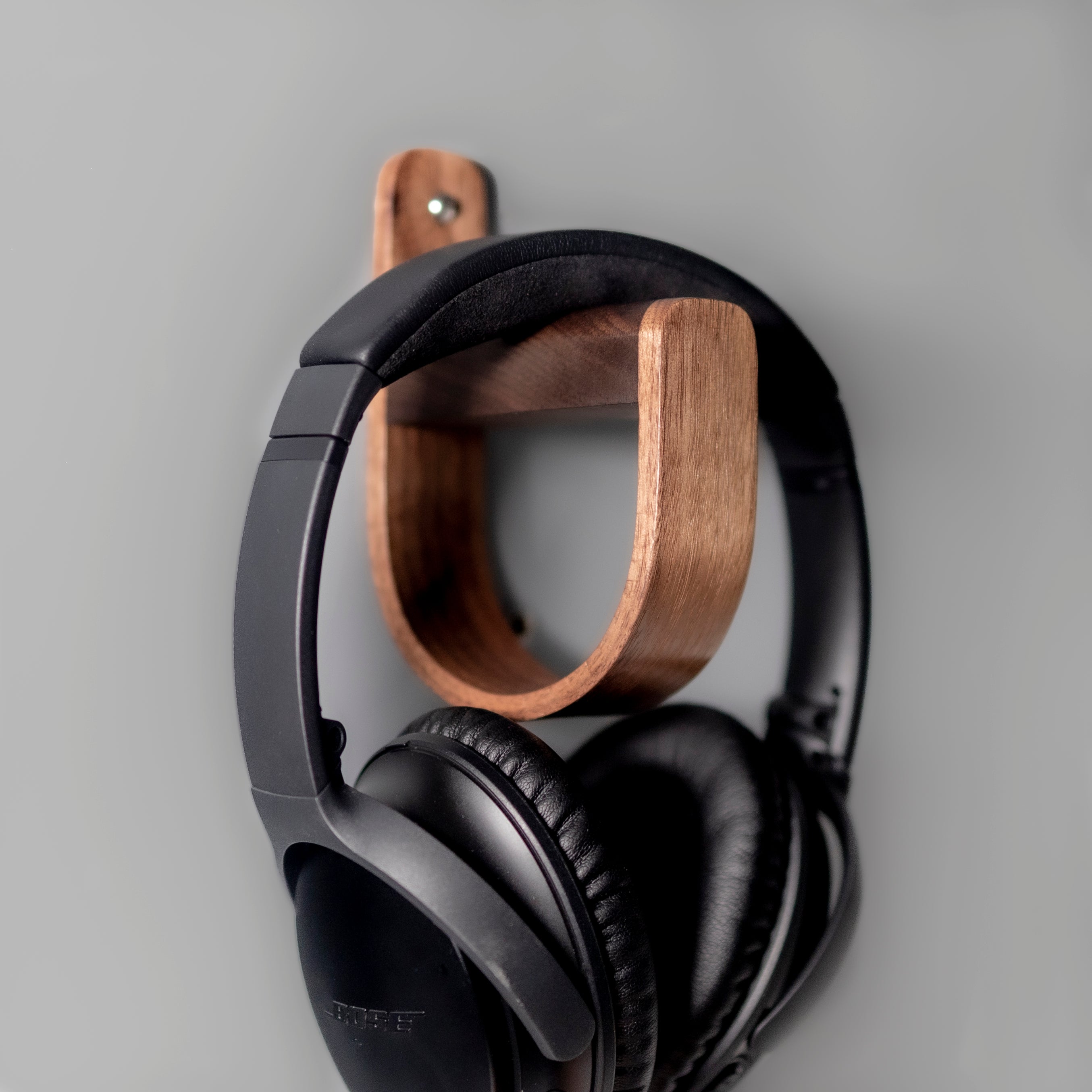 Headphone Stands & Wall Mounts