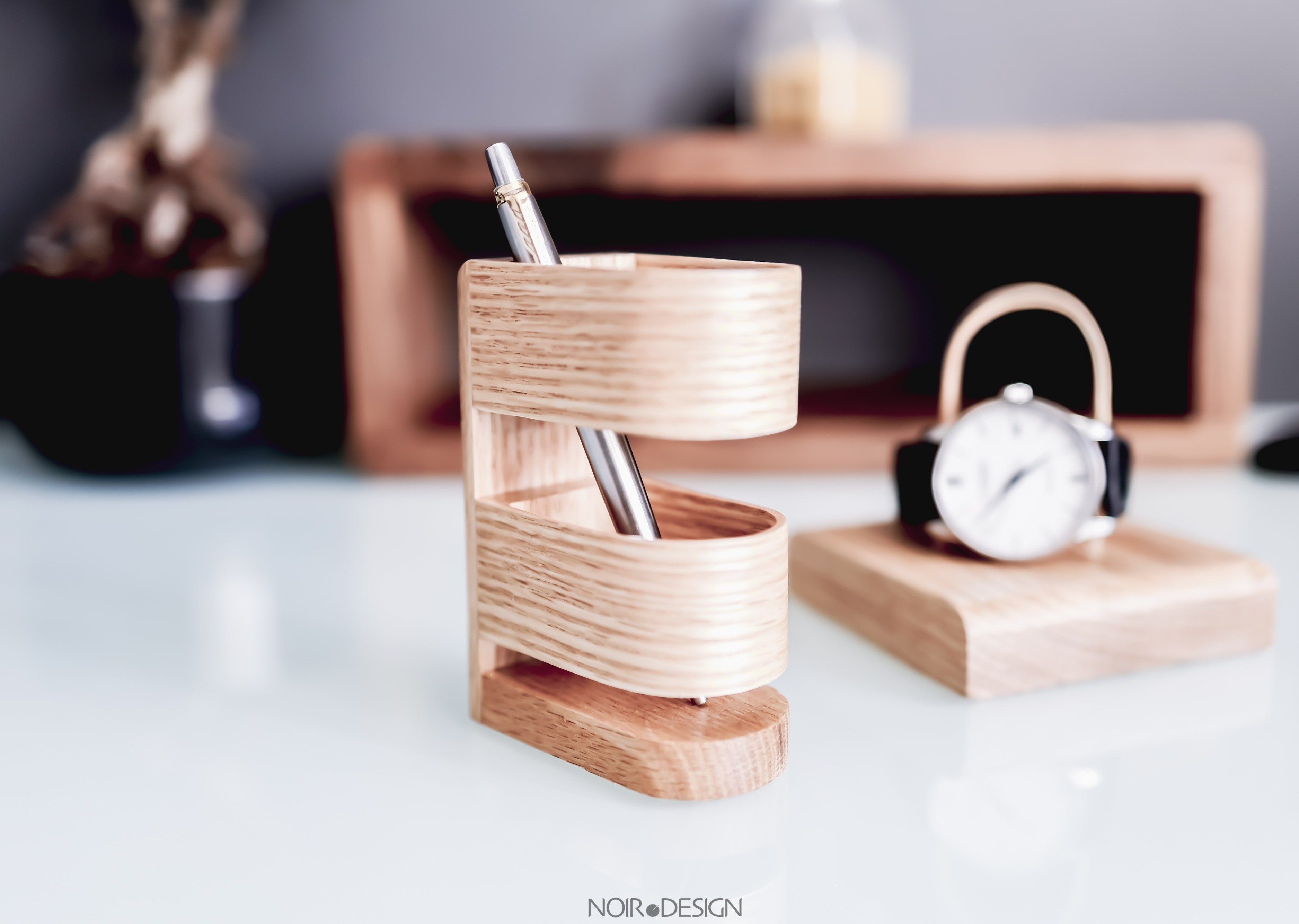 Pen Pot | Solid English Oak | Swiss Collection