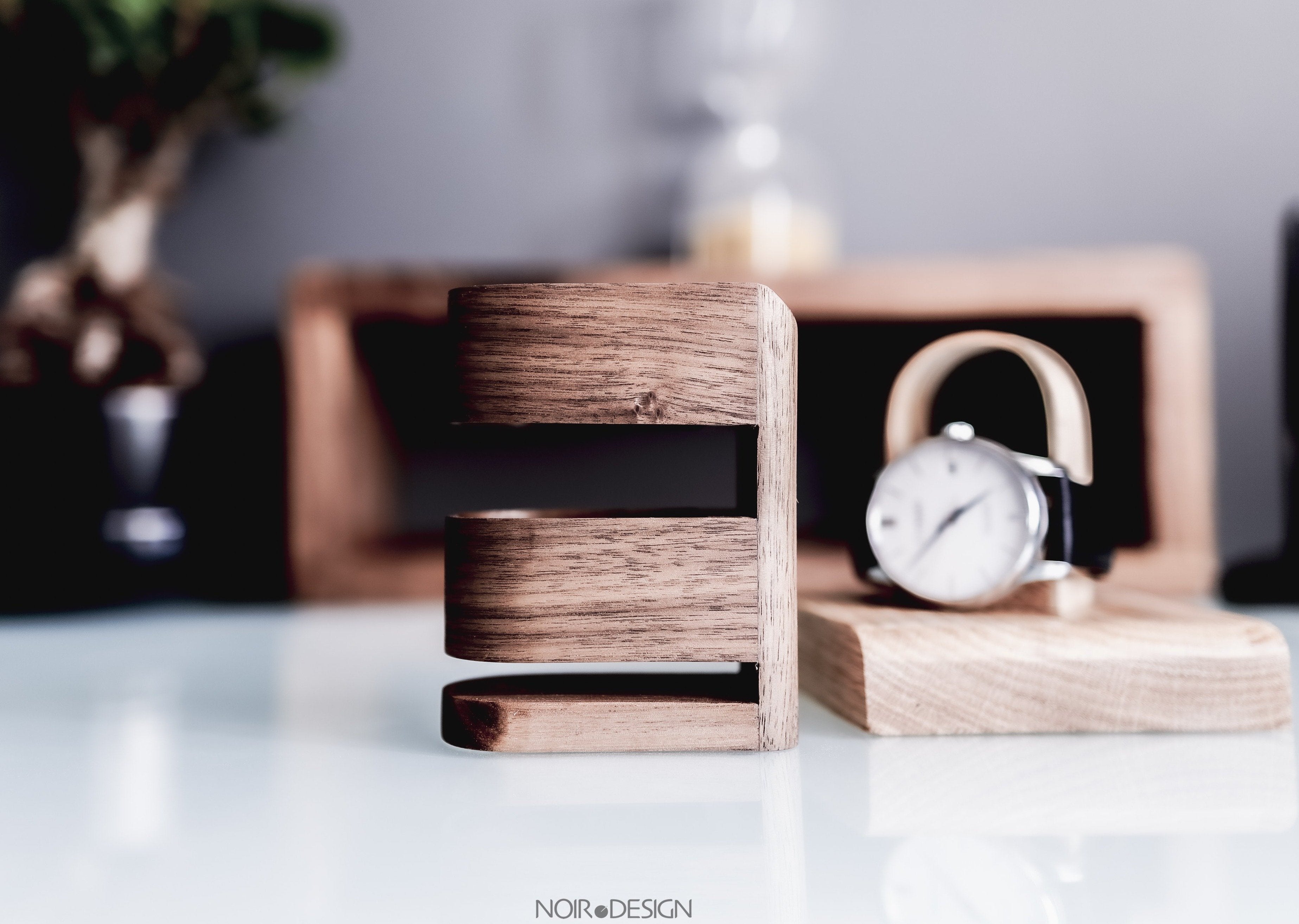 Walnut Pen Pot | Handcrafted Wooden Desk Organizer & Pencil Holder